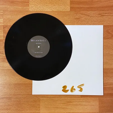 dragon 0.20 Dragons' Realm – Windy Witches LP